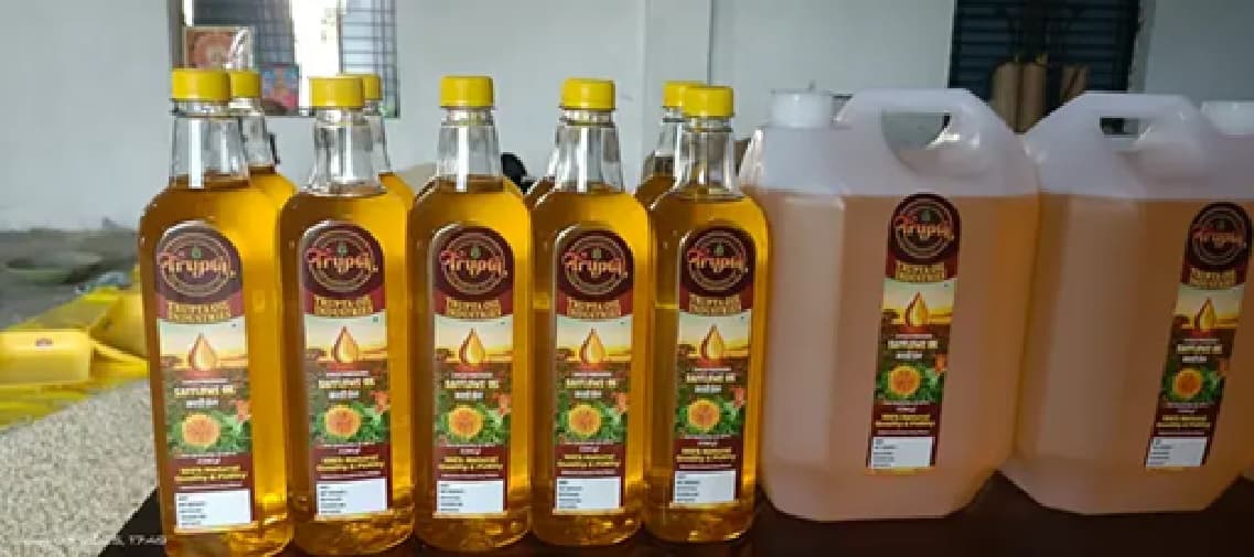 लाकडी घाना/ खाद्य तेल व पशुखाद्य